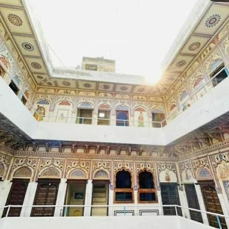 Apartament Singhasan Haveli, Mandāwa Zewnętrze zdjęcie