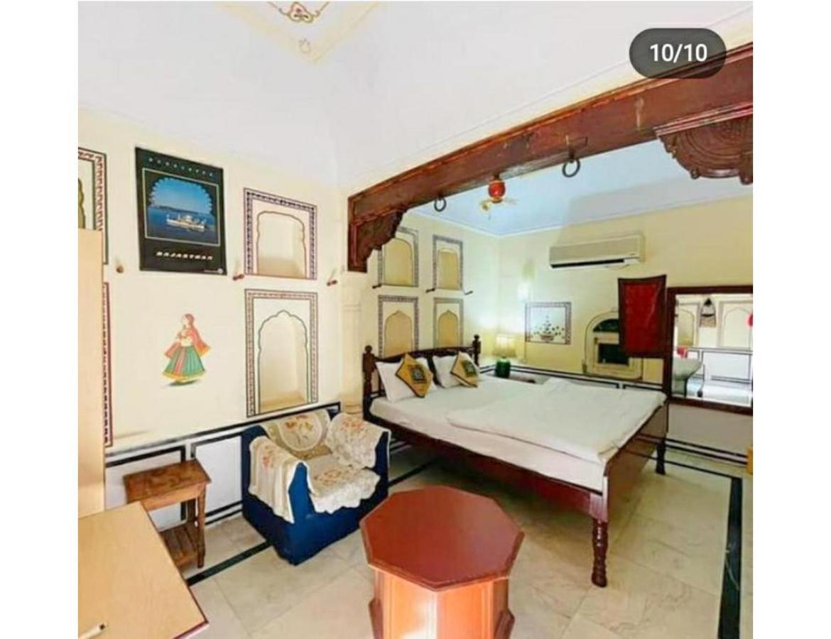 Apartament Singhasan Haveli, Mandāwa Zewnętrze zdjęcie