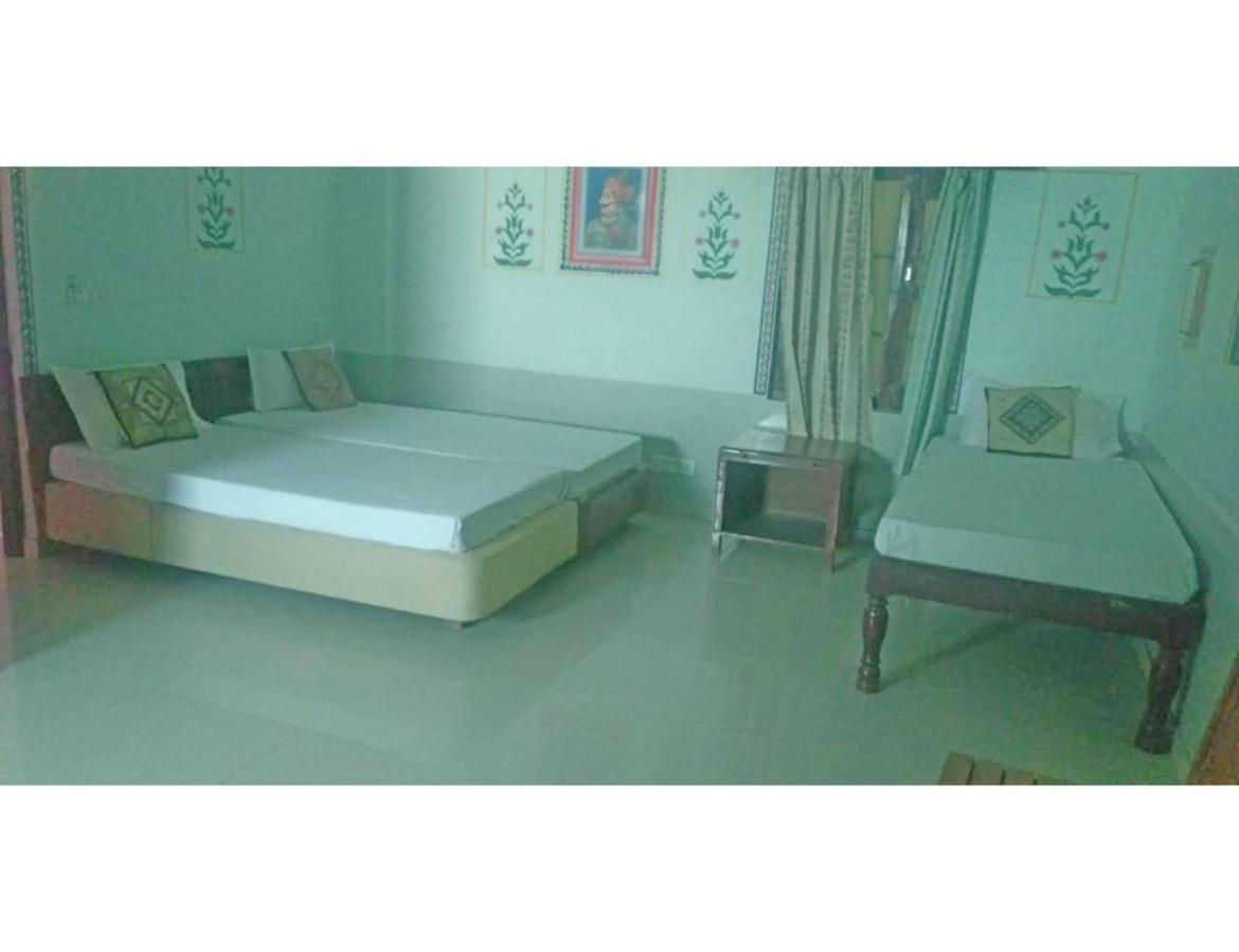 Apartament Singhasan Haveli, Mandāwa Zewnętrze zdjęcie