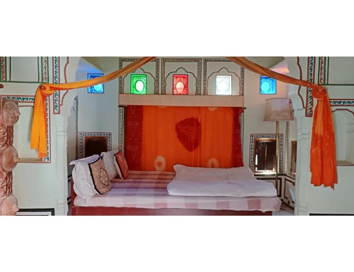 Apartament Singhasan Haveli, Mandāwa Zewnętrze zdjęcie